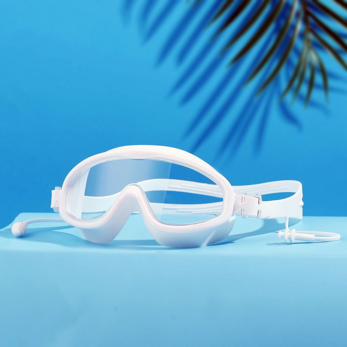 Waterproof and Anti-fog Swimming Goggles